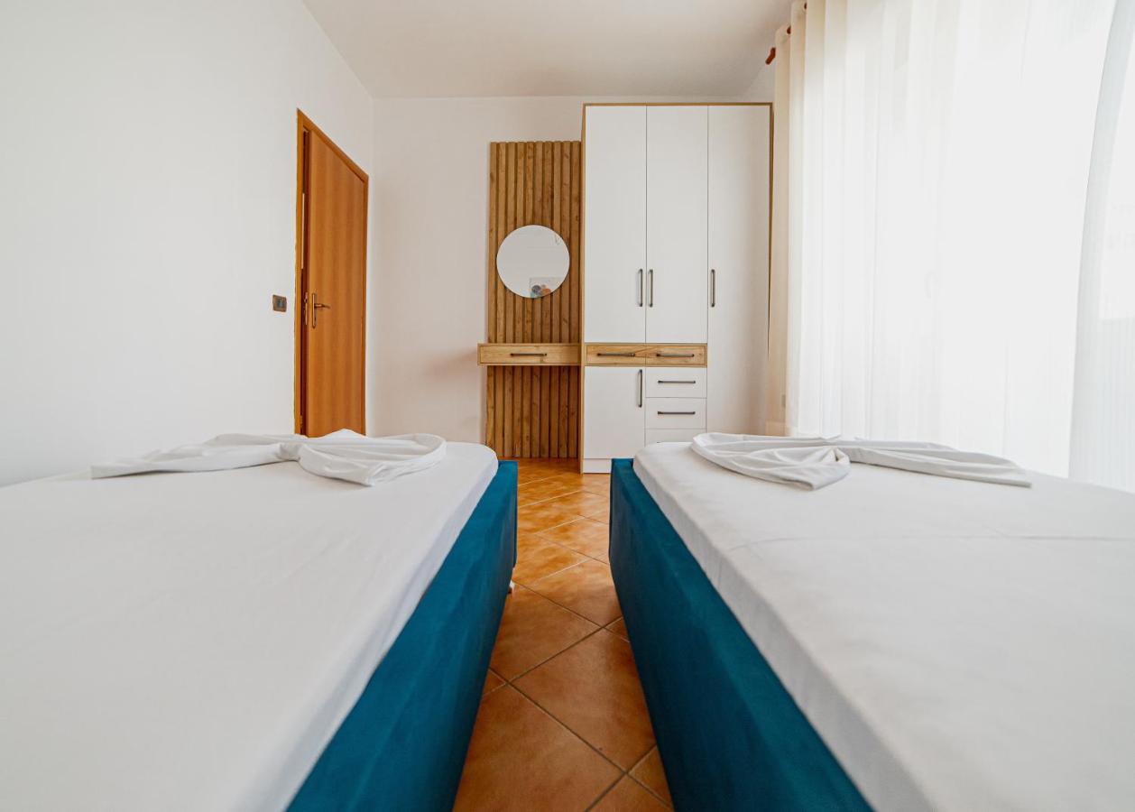Ajla Apartment Durrës Extérieur photo